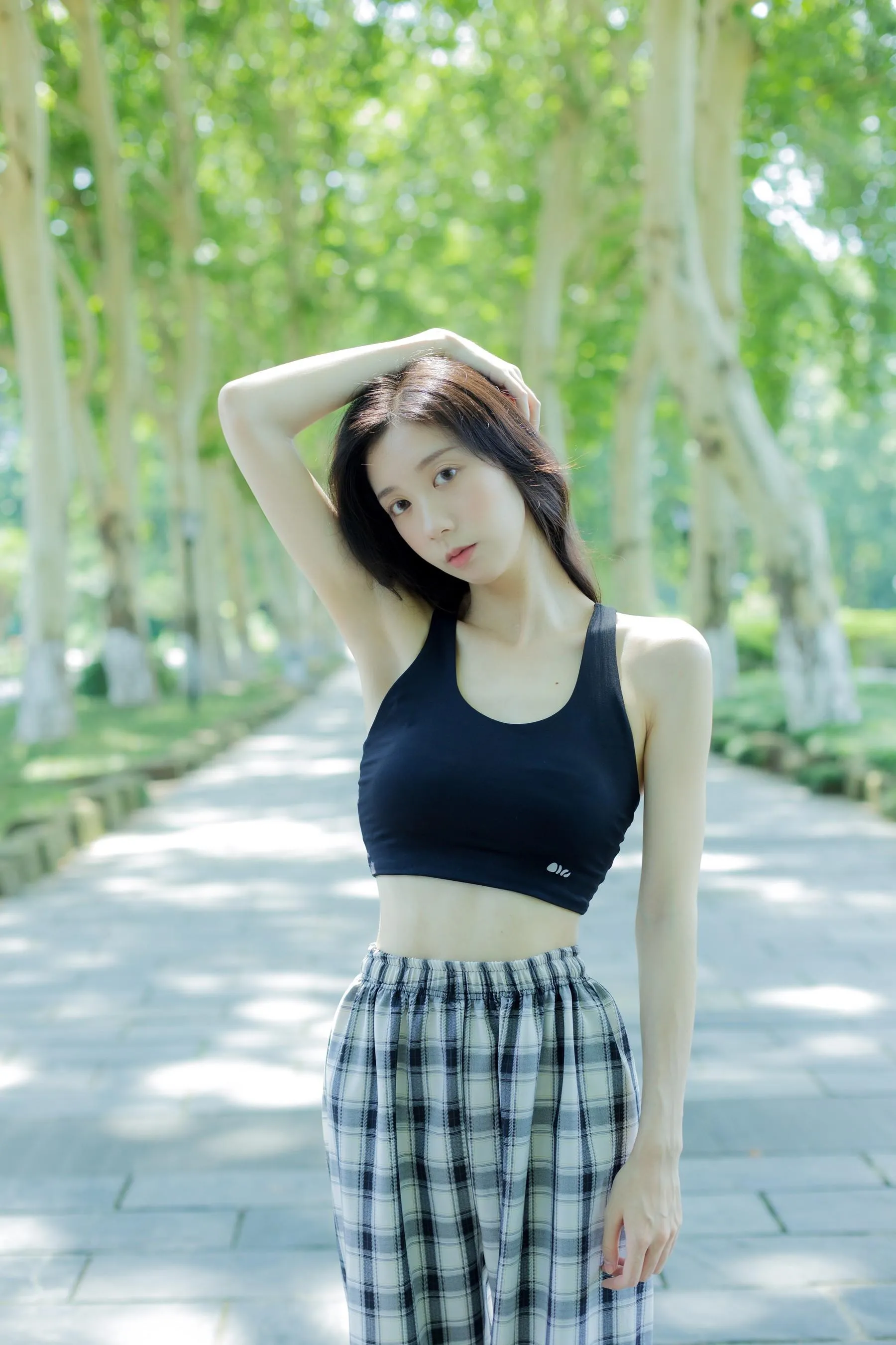 [YITUYU艺图语]2022.09.08 晨练日 饲猫少女- [27P]插图5